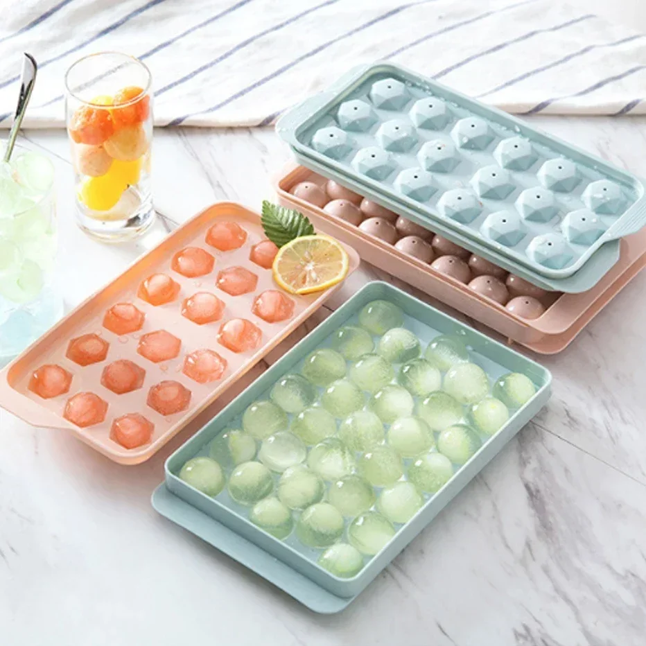 ラウンドアイスキューブトレイクリエイティブホッケーボールメー - Coaster Mold Round のレビューと価格