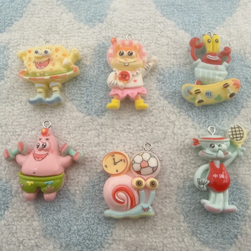 10個入り漫画風樹脂ペンダント、DIYジュエリー製作イヤリン - Resin Craft Projects のレビューと価格